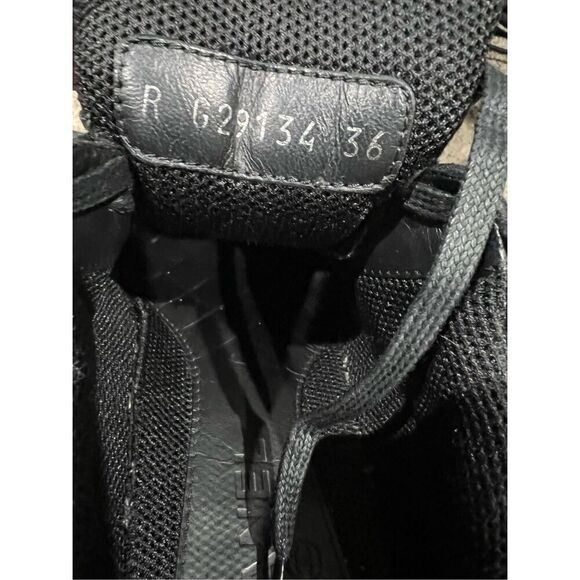 Chanel black sneakers size 36 - Picture 4 of 15